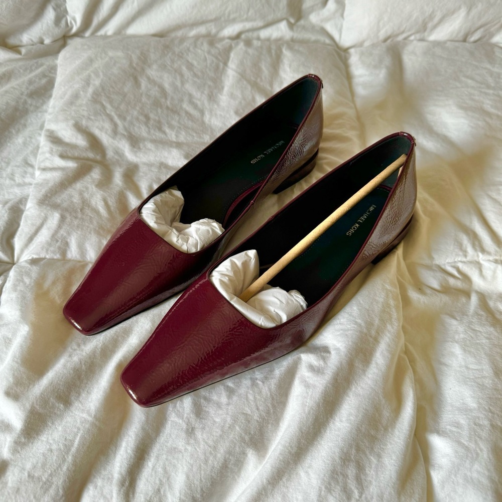 MICHAEL KORS ‘Darrah’ Ballet Flats - Oxblood - Crinkle Patent Leather Size 8M